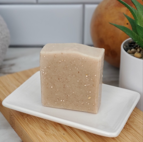 Hand Crafted Other - (1) Oatmeal Bar Body Soap w/ Oatmeal, Oatmeal & Honey Scented